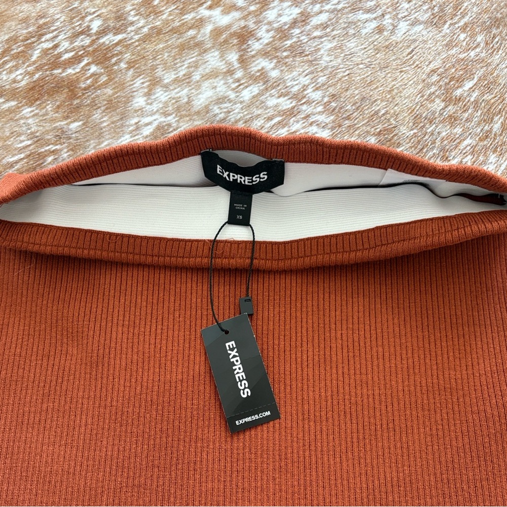 NWT Express Rust Skirt Set with Ruffle Hem - Picture 3 of 6